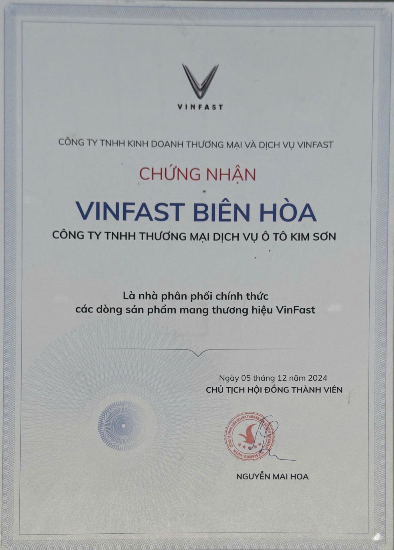 Giấy chứng nhận ủy quyền từ thương hiệu Vinfast